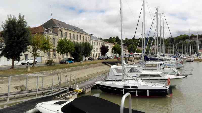 location vacances maison-villa&nbsp; Charente-maritime