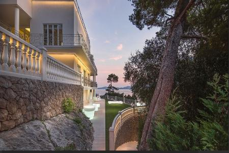 location vacances maison-villa&nbsp; Alpes-maritimes