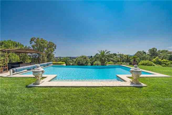 location vacances maison-villa&nbsp; Alpes-maritimes