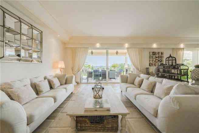 location vacances maison-villa&nbsp; Alpes-maritimes