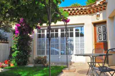 location vacances maison-villa&nbsp; Alpes-maritimes